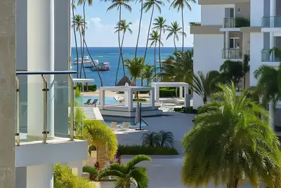 Image de Elect. Included, Playa Coral Bright Beachfront  2/2 apartment /20 min from Puj