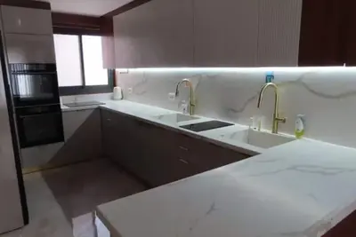 Image de stunning appartment in jerusalem romema