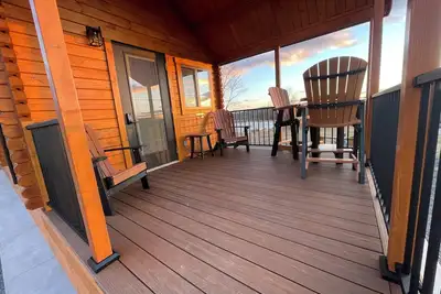 Image de Private Luxury Log Cabin in the Endless Mountains: Firepit & Farm Charm