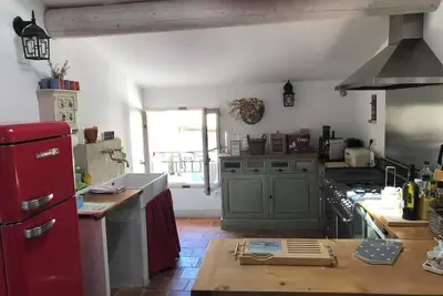 Image de La Maison un lieu propice à un séjour paisible et inspirant, au cœur de village