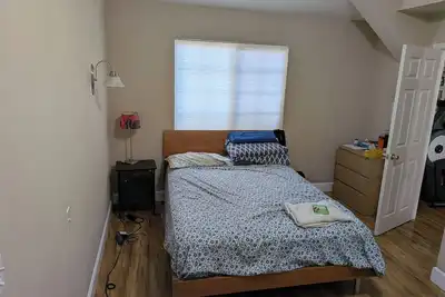 Image de Private 1-bd, 1bh, Shared living and kitchen house in San Jose