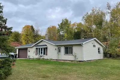 Zen Cottage in Middle Inlet 2-bedroom