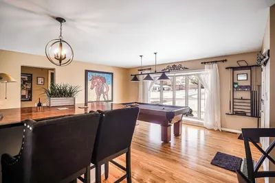 Image de \"The Corner Pocket\" -Fun in the Heart of Lexington