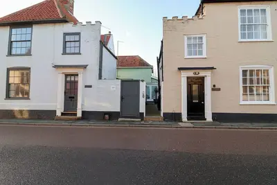 Image de The Nutshell, pet friendly, country holiday cottage in Aldeburgh