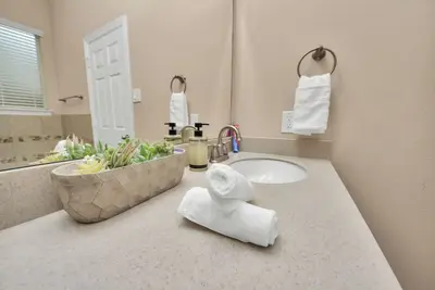 Image de 4 Br House Home Away Haven Near Katy Mills