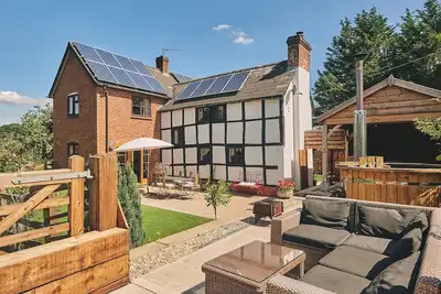 2 chambres à coucher à Leominster