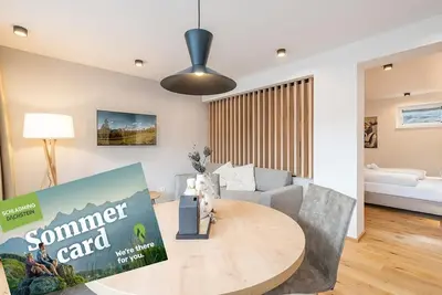 Top 2 - Apart Erle 181 by myNests