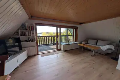 Image de Apartment by the forest in a quiet settlement panoramic window 5 min to the highway - center