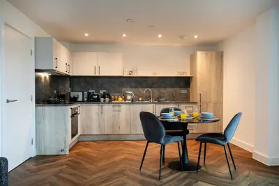 Image de Apartment Near Notts County Fc | Free Parking|Wifi - Pass the Keys