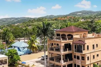 Luxury 3 Bedroom private suit with pool