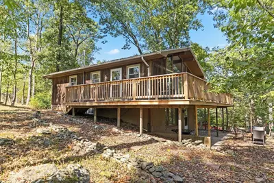 Image de 4-bedroom cabin in beautiful Fairfield with cozy charm