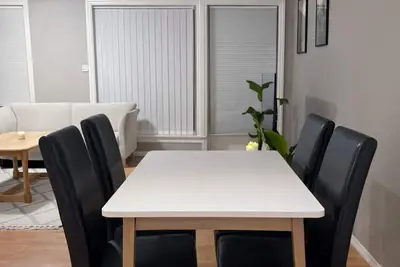 Image de Cozy 3-bedroom apartment - 5 min from the zoo - Towels and bed linen included