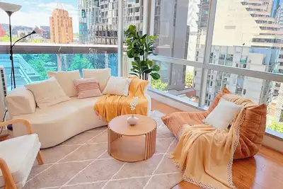 Image de Spacious landmark in the heart of Mel Cbd