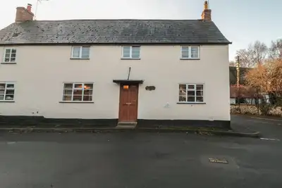 Image de Vine Cottage, pet friendly, with open fire in Cheltenham