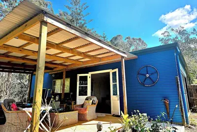 Image de Couple's retreat, ocean views on the horizon.
