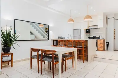 Town House 4: Comfort and golf course view