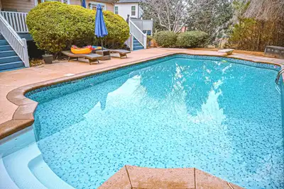 Image de Spacious 5-bedroom house in McDonough with a pool 35 minutes from Atlanta.