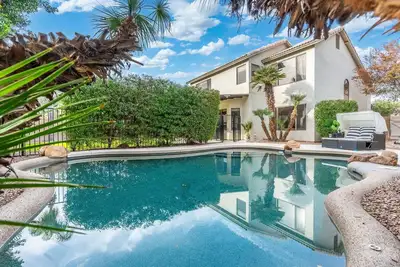 Image de 4br Launch Special: Pool, Billiards & Grill