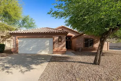 Image de Beautiful 4-bedroom house with Pool in Lindsay Ranch