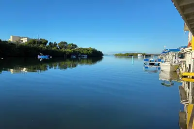 Image de Charming waterfront beach house in La Parguera, private parking and boat parking