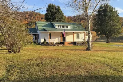 Image de Relaxing 2-bedroom Farmhouse in beautiful Butler