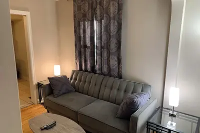 Image de Comfy 3 bedroom get away.