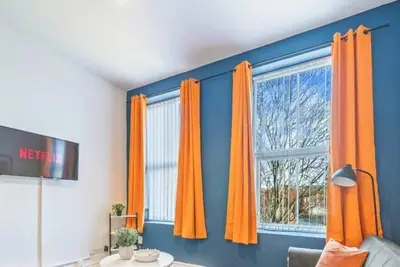 Image de Latimer Flat 4 - Spacious 2-Bed Apt - Sleeps 6