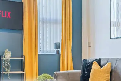 Image de Latimer Flat 5 - Spacious 2-Bed Apt - Sleeps 7