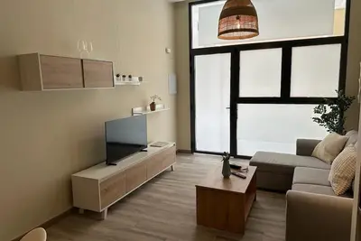 Image de Loft for 6 guests 15 min from Science and Arts, A/C and Wifi