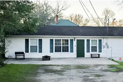 Image de Serene 2-bedroom house with Ac in charming Eastman