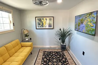 Image de Cozy Townhouse 45 Min from Panama City Beach / 20 Min from Florida State Caverns