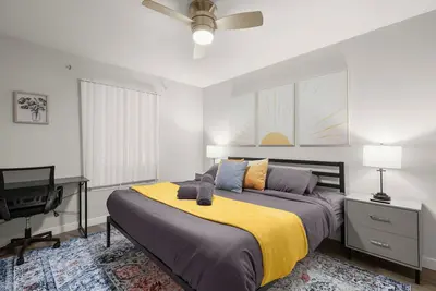 Image de Bright 1br Apt: Walk to Ut / Near Downtown