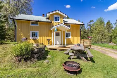 Image de Adventure and relaxation in Västergötland by boat and canoe