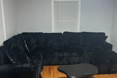 Image de Welcoming 4-bedroom house in charming Hamden