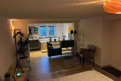 Image de Large guest room with bathroom