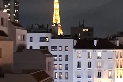 Image de Joli appartement entre les quais de la Seine et la Tour Eiffel