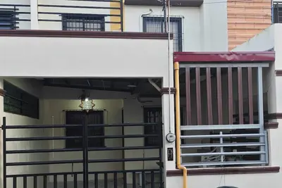 Image de Gentle Stay Lipa- 3br for 6 persons w/ Ac, Wifi.