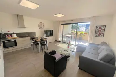 Image de Appartement à Porticcio, 3 pièces pour 6 pers. à 300m des plages. Tout équipé.