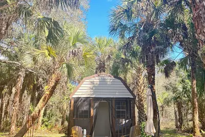 Image de Cabin! 1 Private Cabin on 1 Private Acre of Florida Land. Glamping off-the-grid!