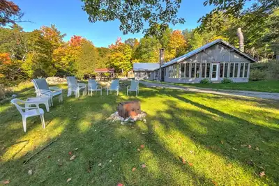 Image de Multnomah Estate | Private Waterfront Retreat on Indian Lake