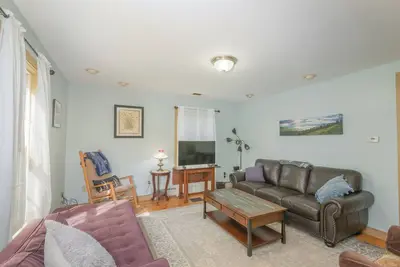 Image de Spacious 4-bedroom country house in delightful Farmington with Ac, firepit