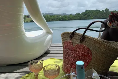 Image de Lovely 1-bedroom apartment with sea and accès sea in charming Le Robert