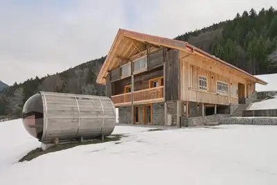 Image de Gîte 'Lisalice' : vue montagne, terrasse privée et Wi-Fi
