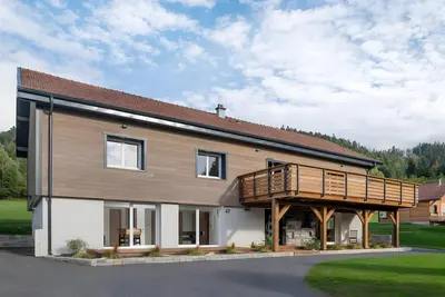 Image de Gîte perce neige, spa, gym. . .