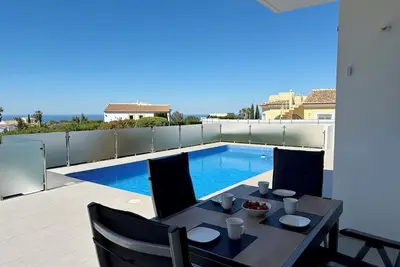 Comfortable bungalow with pool.