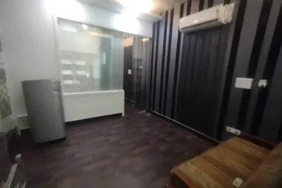 Image de 1-bedroom building in serene New Delhi with cool Ac