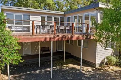 Image de Two Family Oasis in Cowes