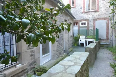 Image de Gîte St Vaast - Maison du Pêcheur avec Terrasse Privée et Wi-Fi