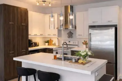 Image de Beautiful 2 Bedroom Apartment near St-Huber Airport