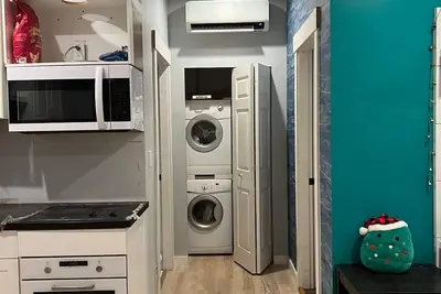 Image de Secondary private 1 bdrm / 1 bath suite in Fanny Bay